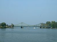 Glienicker Brücke zwischen Potsdam und Berlin